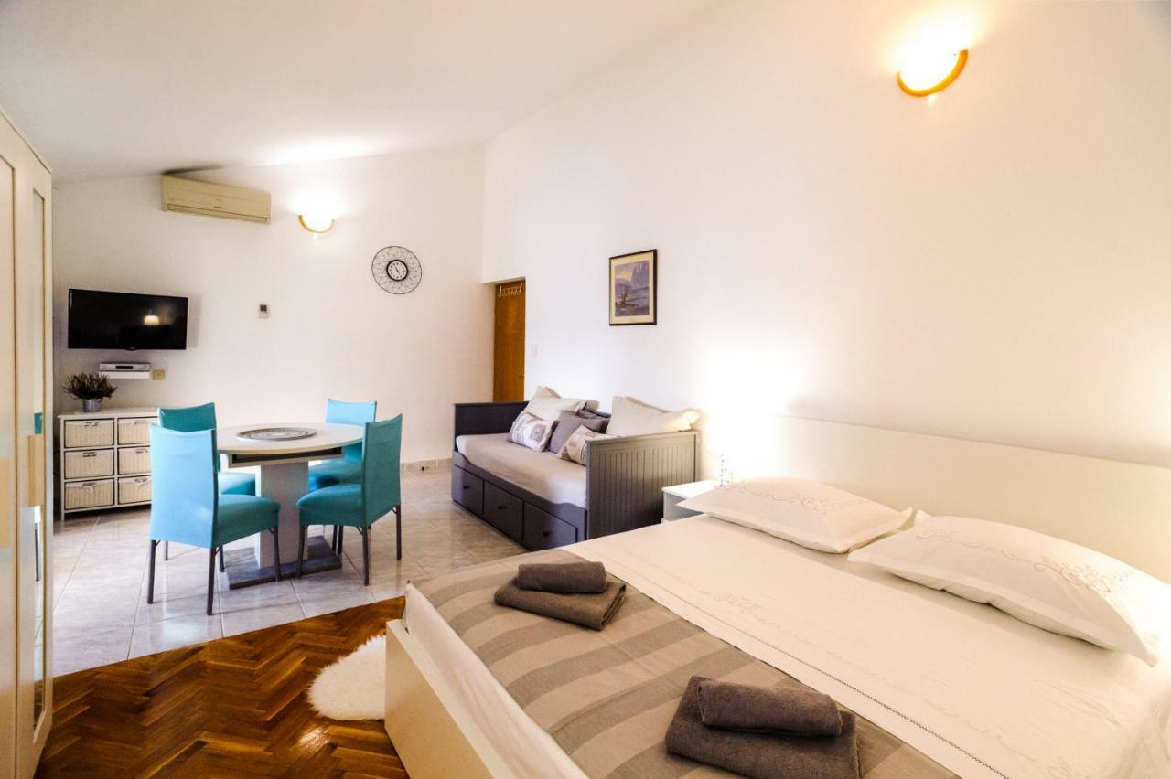 Apartments Korda L&M- Suhi Potok جيسينتسي المظهر الخارجي الصورة